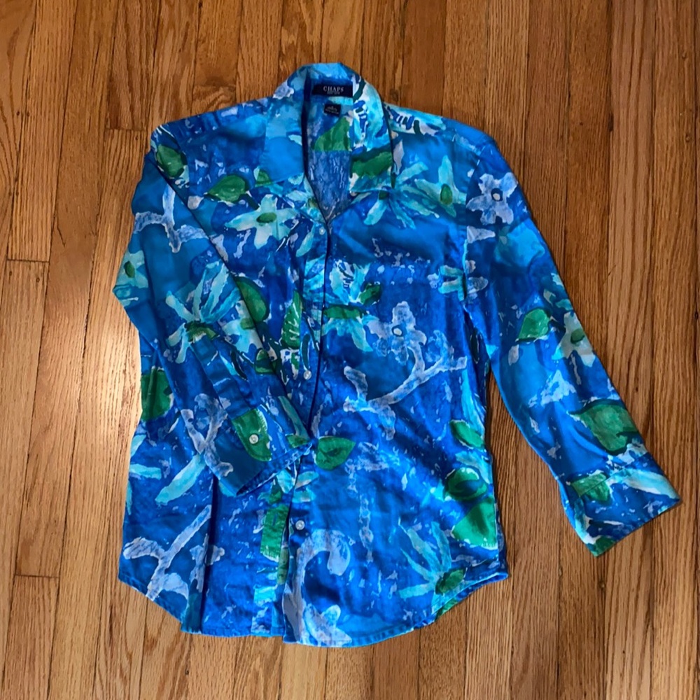 3/4 sleeve button up ***LAST CHANCE, will be donated soon***